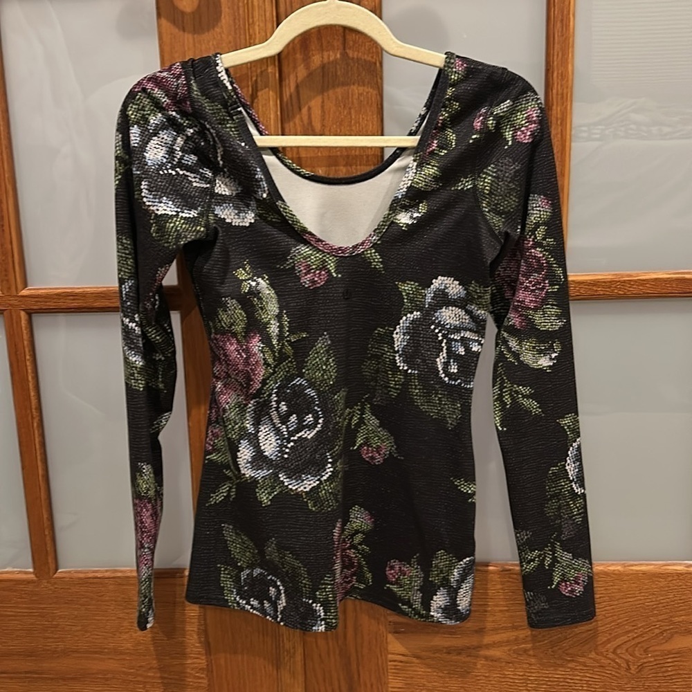 Black and Purple Fitted Bodysuit Top - Picture 3 of 6